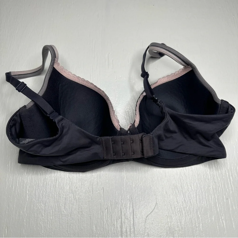 Victorias Secret brand victoria’s